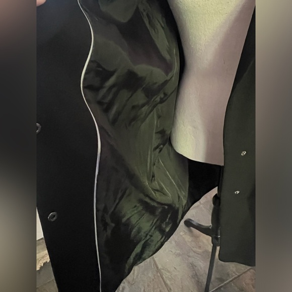 Marks & Spenser - elegant and classy black evening coat - Picture 7 of 11